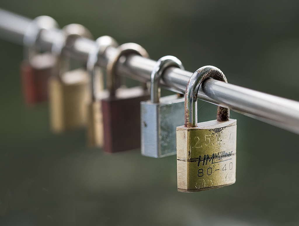 Schleswig Holstein Ostsee 09_2015 KA7_3574 als Smartobjekt-1 Kopie.jpg - Die Liebesschlösser ein neuer Trend seine Liebe zu zeigen